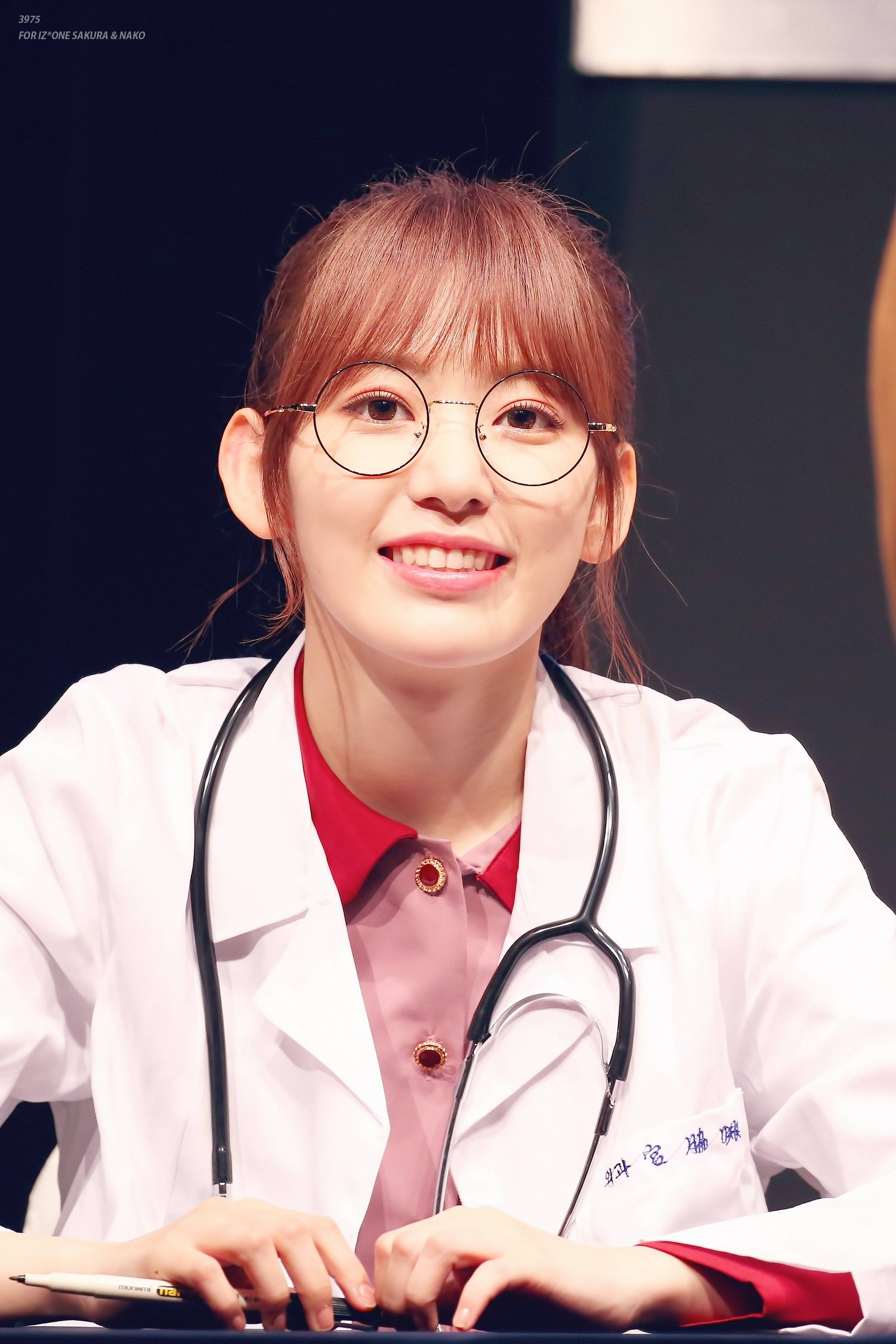 포니테일이 잘어울리는 아이즈원 사쿠라.jpg | 인스티즈