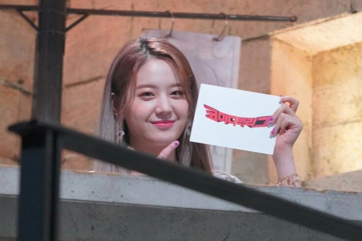 코미디빅리그 스폐셜MC를 한 프로미스나인 장규리 | 인스티즈