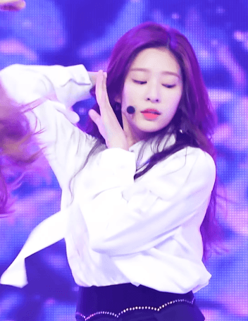 엠카 입덕직캠 속 아이즈원 민주의 미모.jpgif | 인스티즈