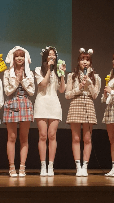 아이즈원 첫 팬싸인회.GIF | 인스티즈