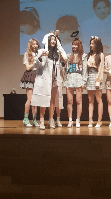 아이즈원 첫 팬싸인회.GIF | 인스티즈