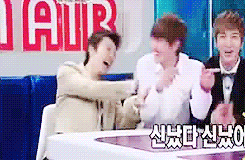 당하는 사람은 괴로운 친구습관.gif | 인스티즈