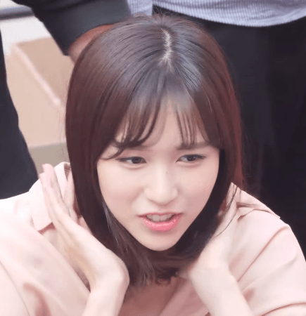 팬싸에서 신발에 깔창없다고 세상 시무룩한 미나리 ㅋㅋㅋㅋㅋㅋㅋㅋㅋㅋㅋㅋㅋㅋㅋ | 인스티즈