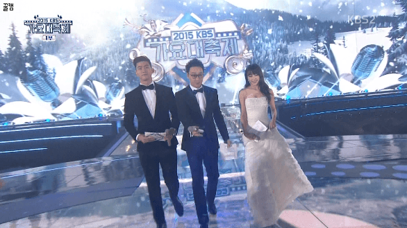 연옌 구경이고 나발이고 우리 무대준비해야 됨.gif | 인스티즈