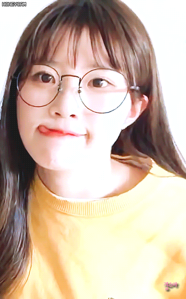 데뷔 300일기념 프로미스나인 송하영 | 인스티즈