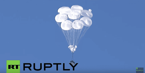 러시아 공수장갑차 낙하.gif | 인스티즈