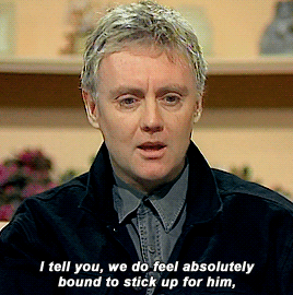 멤버 동상을 집 정원에다 데려다놓은 이유(feat. 퀸) | 인스티즈