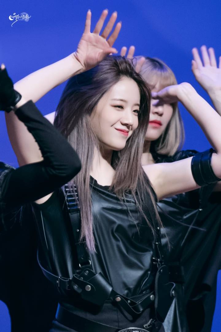 팔방미인 장규리.gif | 인스티즈