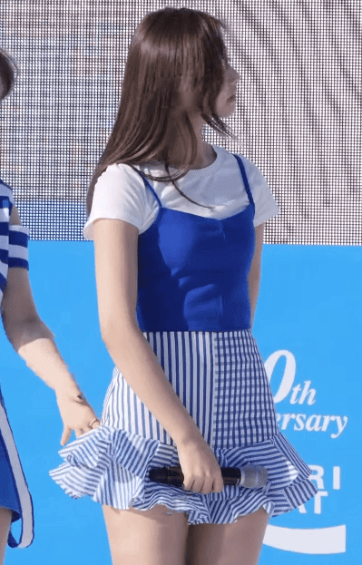 트와이스 정연 덕후들이 한번 빠지면 죽어도 탈덕 못하는 100가지 이유 중 하나 (진짜 개치이고 오조오억번 발리고 설레서 잠 못잠 주의.............) | 인스티즈