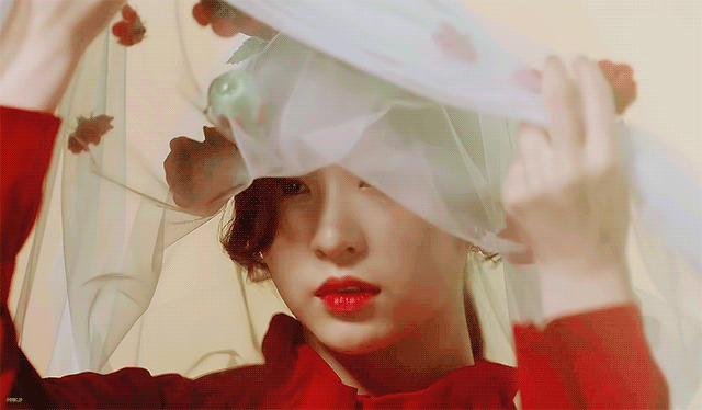 아이즈원 뮤비 김민주.gif | 인스티즈