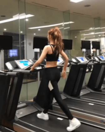 운동하는 엘리스 소희 | 인스티즈