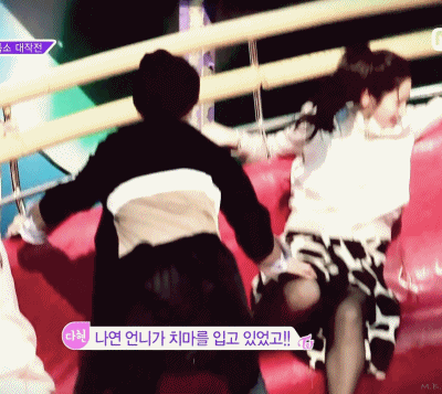 트와이스 정연 덕후들이 한번 빠지면 죽어도 탈덕 못하는 100가지 이유 중 하나 (진짜 개치이고 오조오억번 발리고 설레서 잠 못잠 주의.............) | 인스티즈