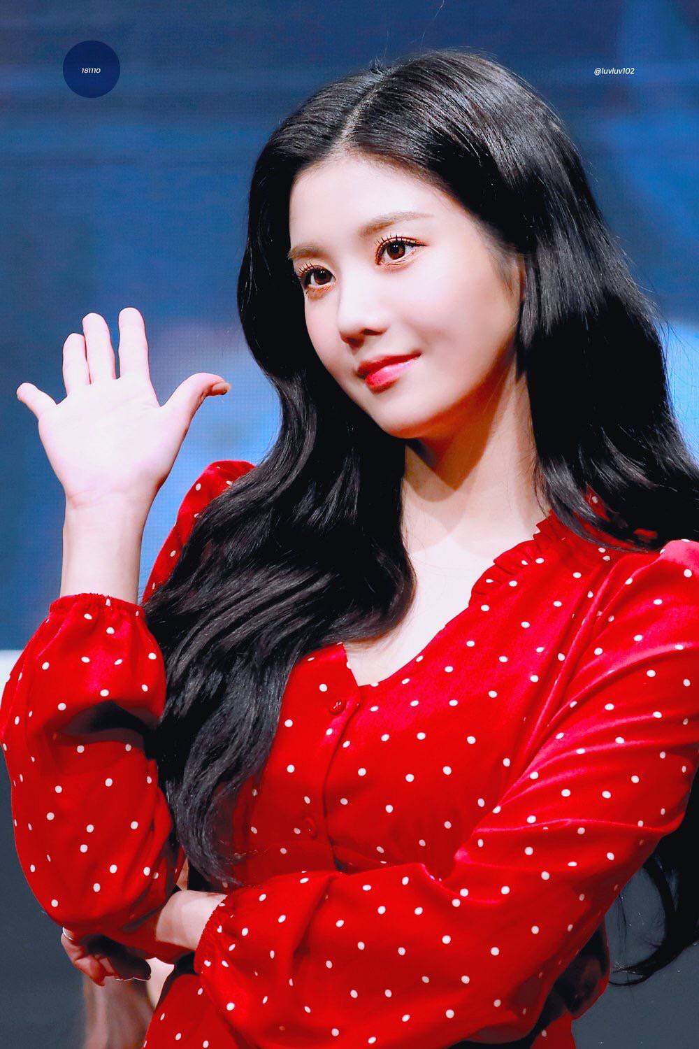 [아이즈원] 바람때문에 발이 시려워서 권은비 | 인스티즈