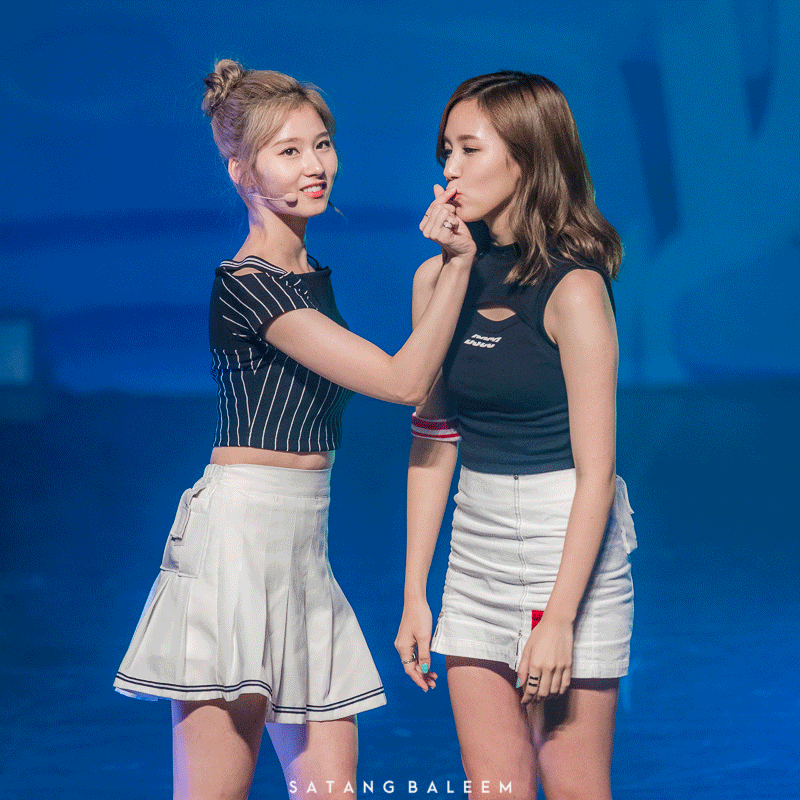 하트날려보내는 트와이스 미사.gif | 인스티즈