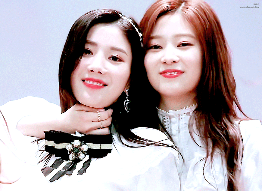 [아이즈원] 바람때문에 발이 시려워서 권은비 | 인스티즈