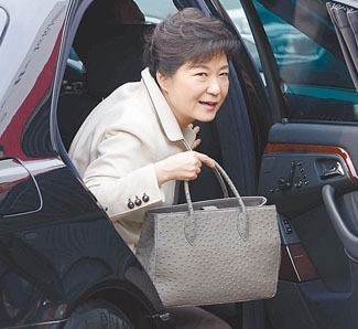 세상에서 대한민국 최초의 여성대통령 | 인스티즈