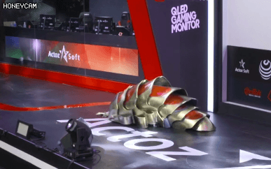 리버 코스프레.gif | 인스티즈