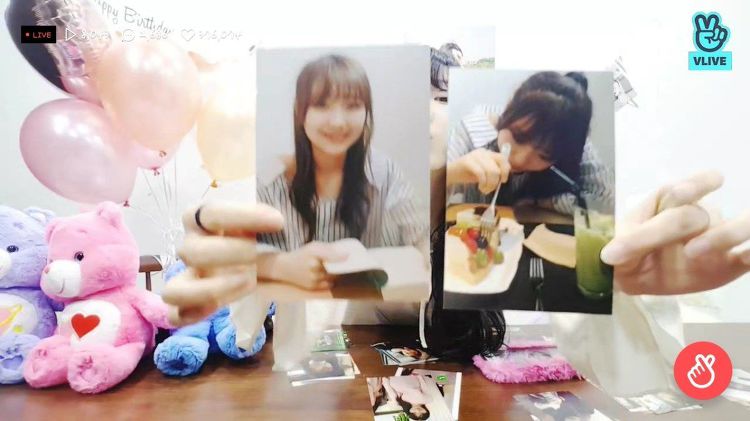 친언니가 찍어준 사진들 자랑하는 러블리즈 수정이.jpg | 인스티즈