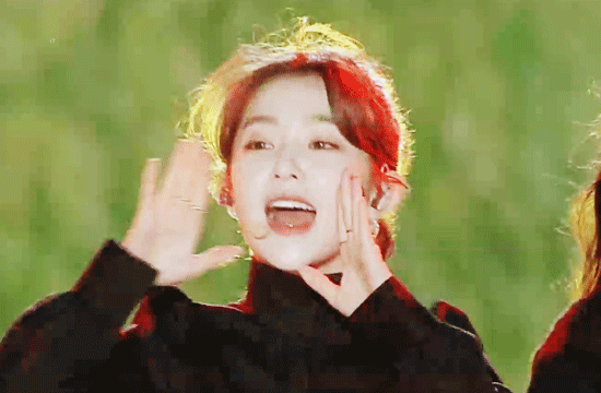 블랙과 레드가 잘 어울리는 아이린.gif | 인스티즈