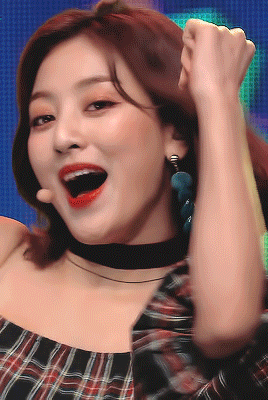 단발이 잘어울리는 트와이스 지효.gif | 인스티즈