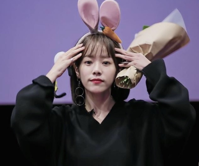 2018 청룡영화제 여우주연상 한지민.gif | 인스티즈