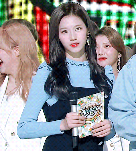 짱예로운 트와이스 사나 모음.jpgGIF | 인스티즈