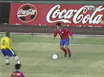 1999 나이키 초청경기 대한민국 vs 브라질.gif | 인스티즈