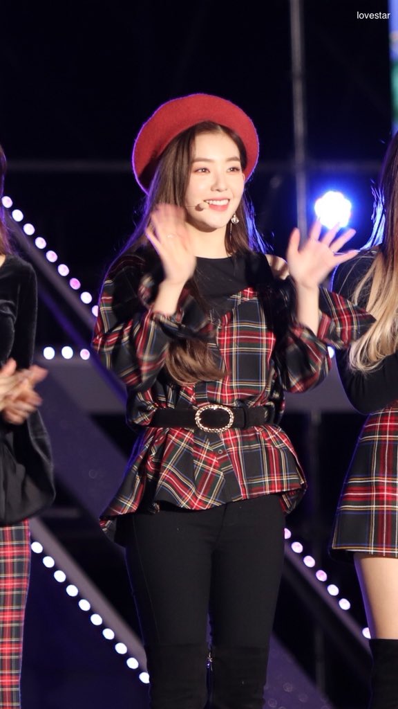 베레모가 잘어울리는 레드벨벳 아이린.jpgif | 인스티즈