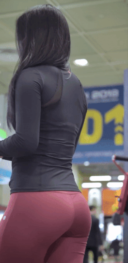 승민채 트레이너의 뒷태.gif | 인스티즈