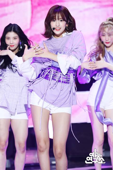 아이즈원) 여러분들은 보라색을 보면 무엇이 떠오르시나요? | 인스티즈
