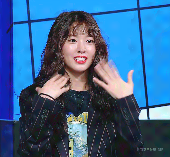 가로체널에서 크리에이터가된 설현이.gif | 인스티즈