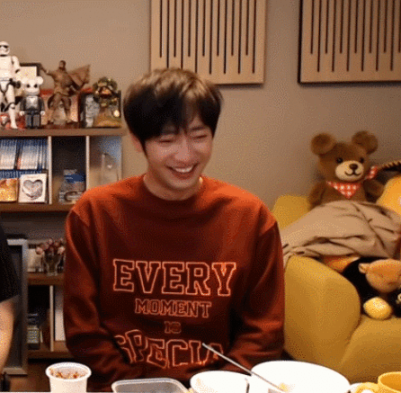 대도서관 방송에 나온 이상엽.gif | 인스티즈