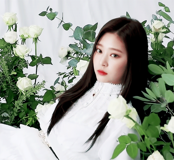 아이즈원의 비쥬얼갑 김민주.jpgif | 인스티즈