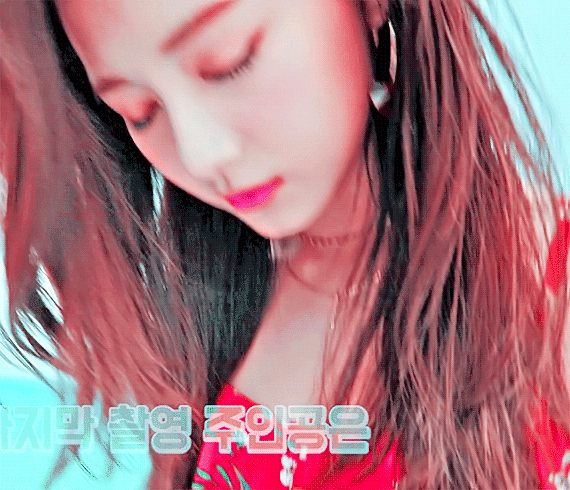 요즘 살다 살다 이렇게 예쁠수있나 싶은 아이돌 ㄷㄷㄷ | 인스티즈