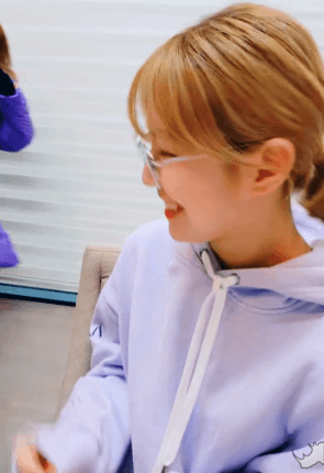 데뷔 300일기념 프로미스나인 백지헌 | 인스티즈