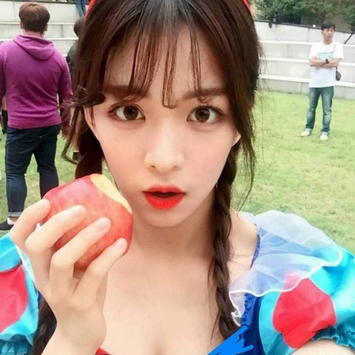 프로미스나인 이채영.gif | 인스티즈