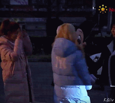 미키마우스 챙기는 우주소녀 은서 gif | 인스티즈