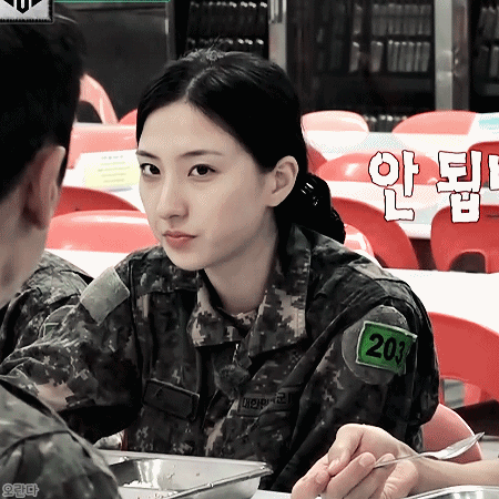 181130 진짜사나이 우주소녀 은서.gif | 인스티즈