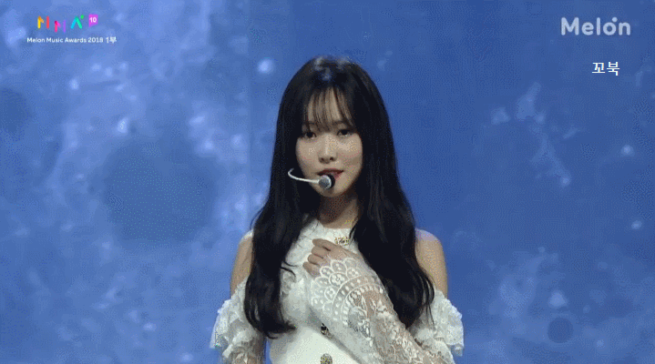 멜론뮤직어워드 여자친구 밤.gif | 인스티즈