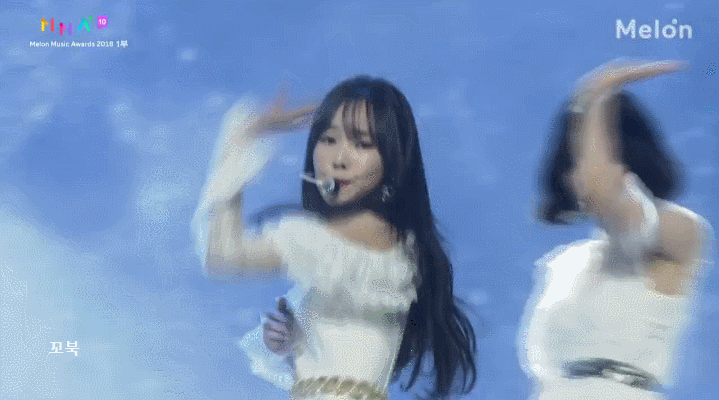 멜론뮤직어워드 여자친구 밤.gif | 인스티즈