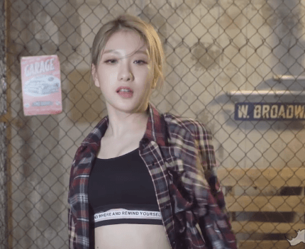 멋짐 섹시 예쁨터진 프로미스나인 Flaylist 이기광 - 꿈 Covered by 서연 &amp; 새롬.GIF | 인스티즈