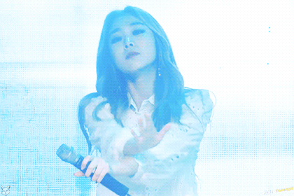 [러블리즈] 같이 여행가기로 한 형에게 일이 생겨서 여행이 취소되서 지수 | 인스티즈