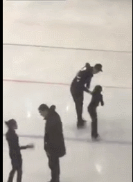 사람들 안보고 곳으로 데려가 어린 선수 폭행.glf | 인스티즈