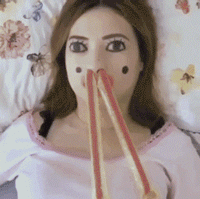 만취한 여자친구 못된 장난.gif | 인스티즈