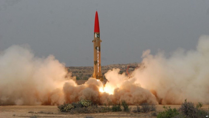 "풀을 뜯어먹는 한이 있더라도 핵무기를 만들겠다!"파키스탄의 핵개발 | 인스티즈