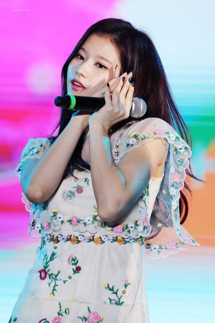 성수 흘리는 사나 | 인스티즈