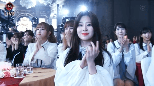 FNS 가요제 아이즈원 리액션 움짤 | 인스티즈