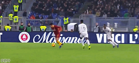 키퍼도 꼼짝 못하게 만드는 로마 윈데르의 슈퍼골 | 인스티즈