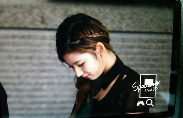 트와이스 오늘자 벼묶 머리 사나.jpg | 인스티즈