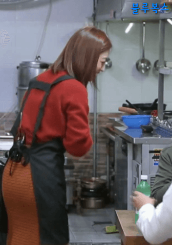 밤새고 와도 열일하는 조보아 | 인스티즈